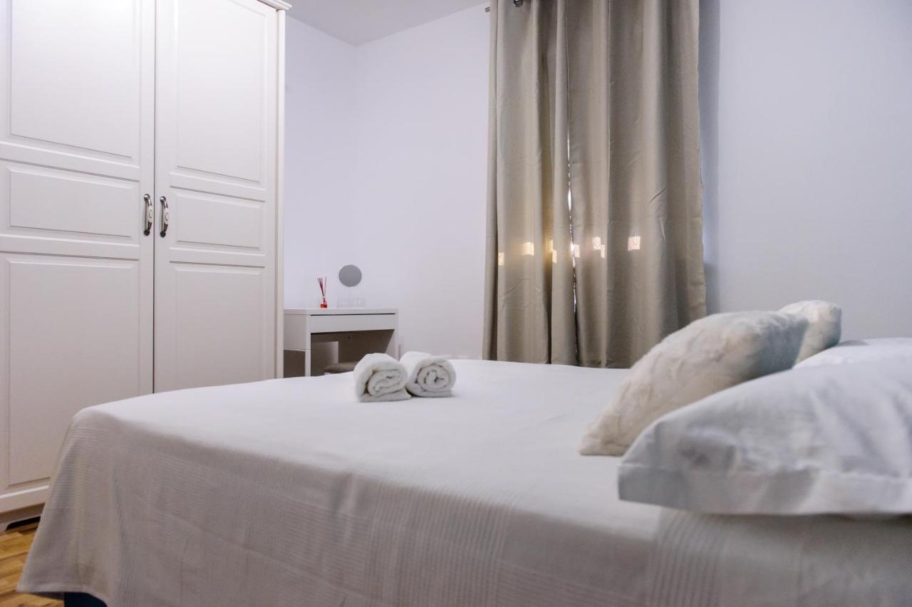 Family Dream House Villa Ruzic ภายนอก รูปภาพ